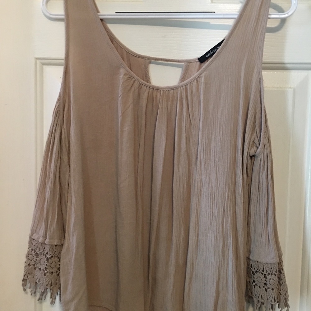 Cold shoulder top